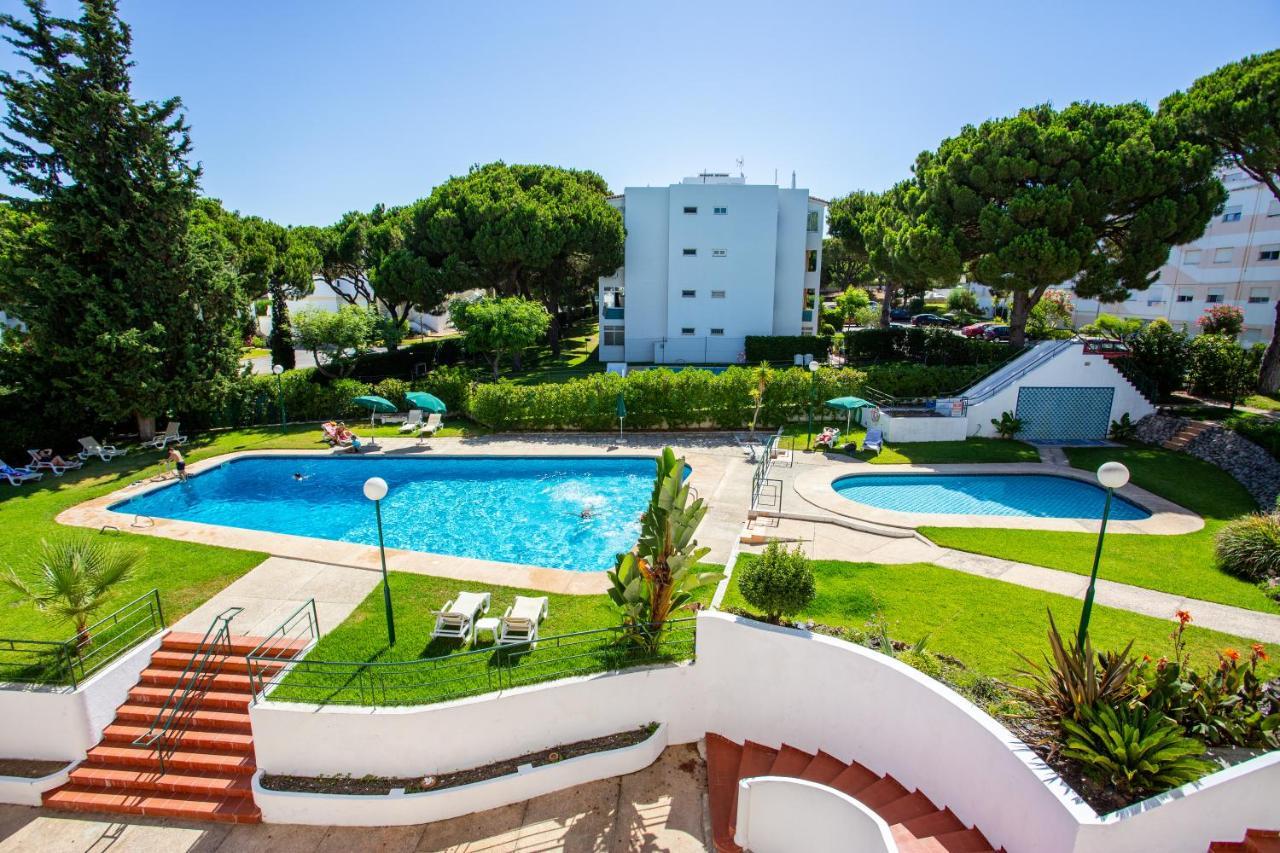 Host Wise - Bright Cozy Flats W Terrace & Pool Lägenhet Quarteira Exteriör bild